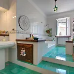 Lacco Terrace Solarium فيلة *