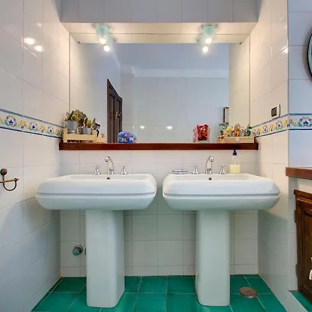 Villa Lacco Terrace Solarium