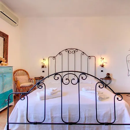 Lacco Terrace Solarium Villa